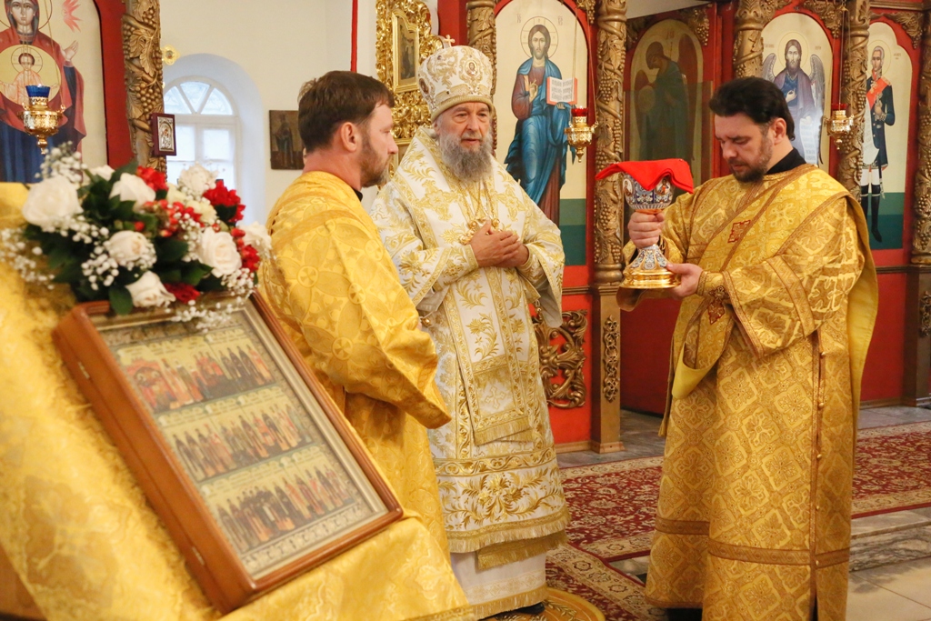 Литургия в Свято-Предтеченском храме при Саранской Духовной Семинарии